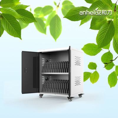 Шкаф для зарядки ноутбуков на 30 мест с замками и ключами, вентиляторами охлаждения и колесами немецкого медицинского стандарта